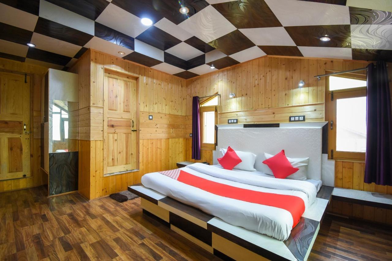 Oyo Hotel New Divine Kashmir Durgjan Eksteriør bilde