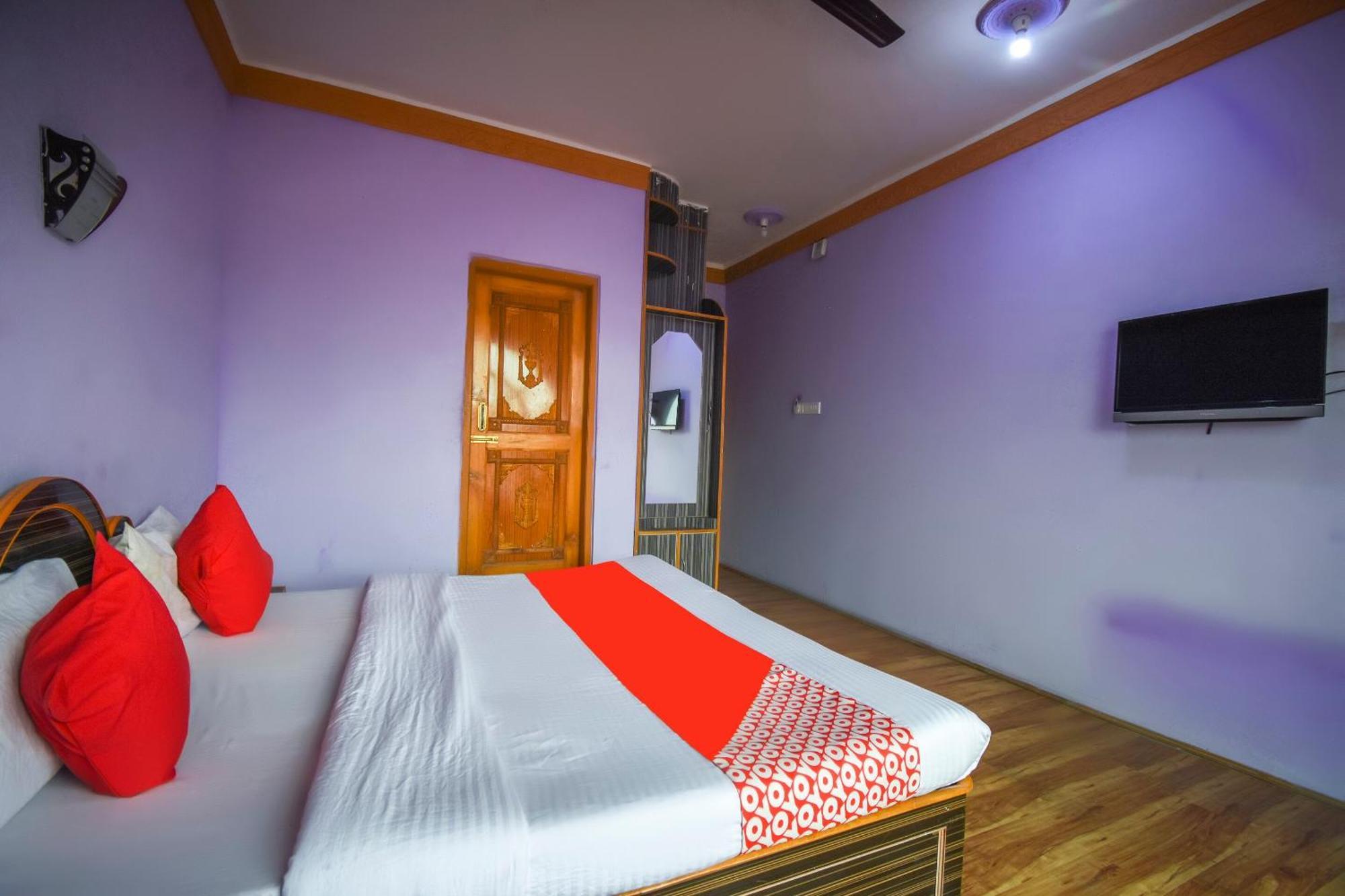 Oyo Hotel New Divine Kashmir Durgjan Eksteriør bilde